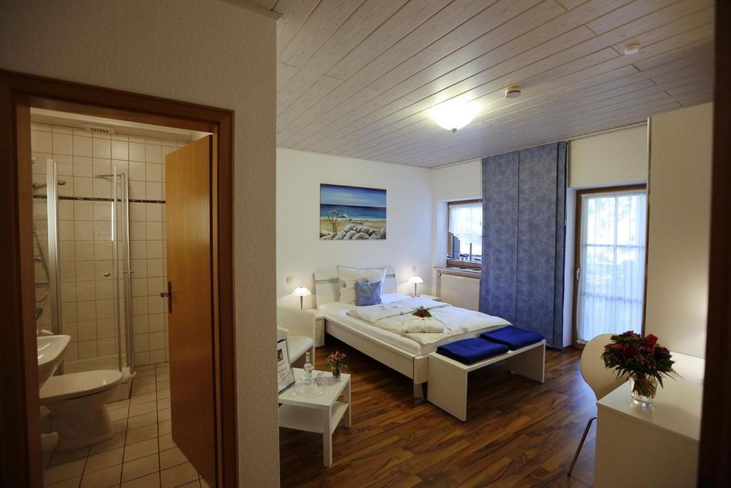 Oberahr Landhotel Villa Moritz Garni חדר תמונה